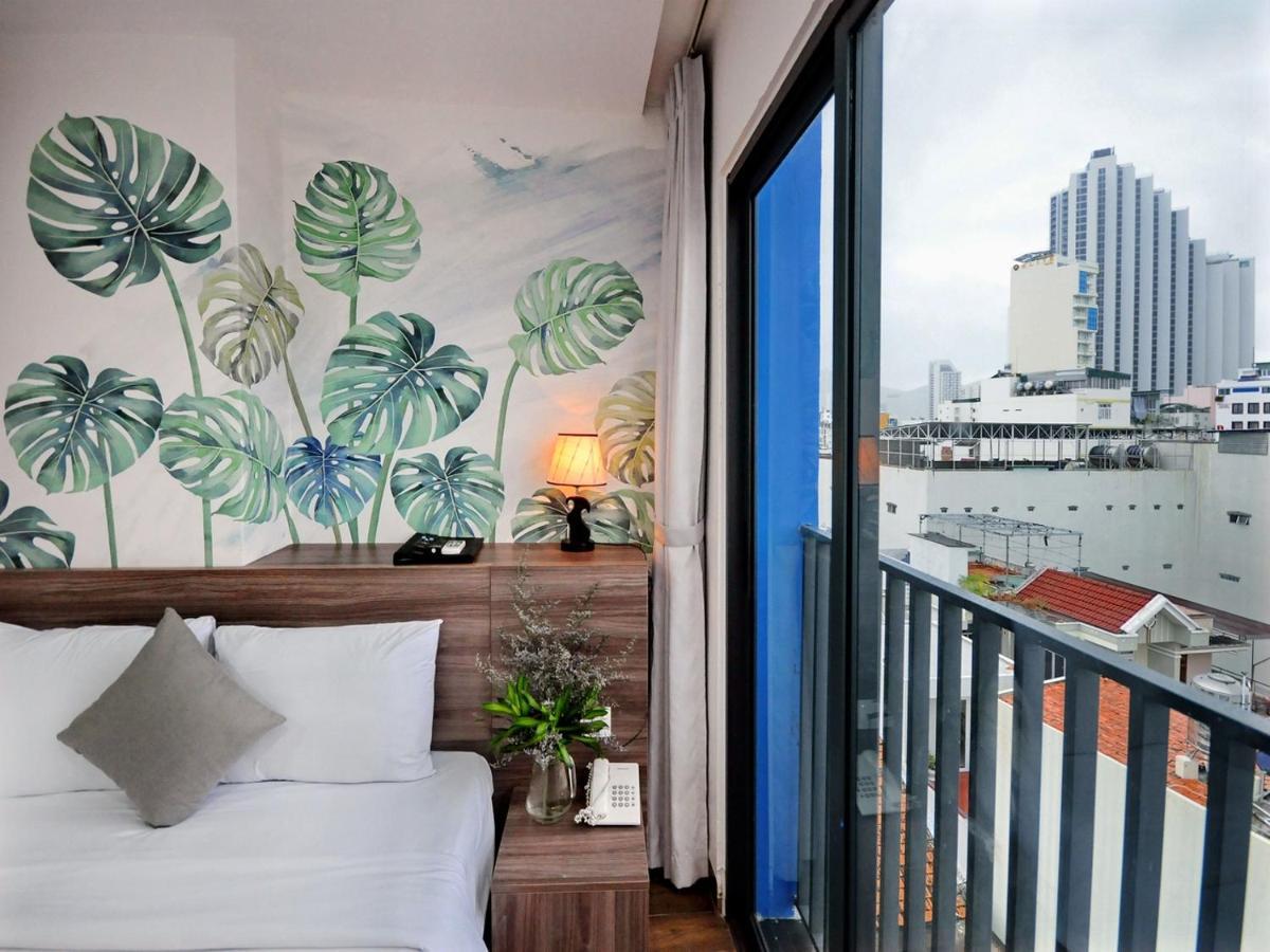 Mega Light Hotel Nha Trang Eksteriør bilde